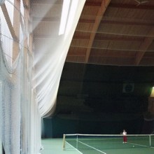 Сетка защитная на окна теннисный корт